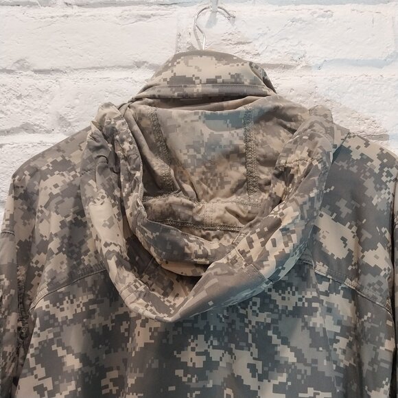 US Military Army Jacket Mens M Digital Camo Soft Shell Hooded Cold Weather - Picture 3 of 14
